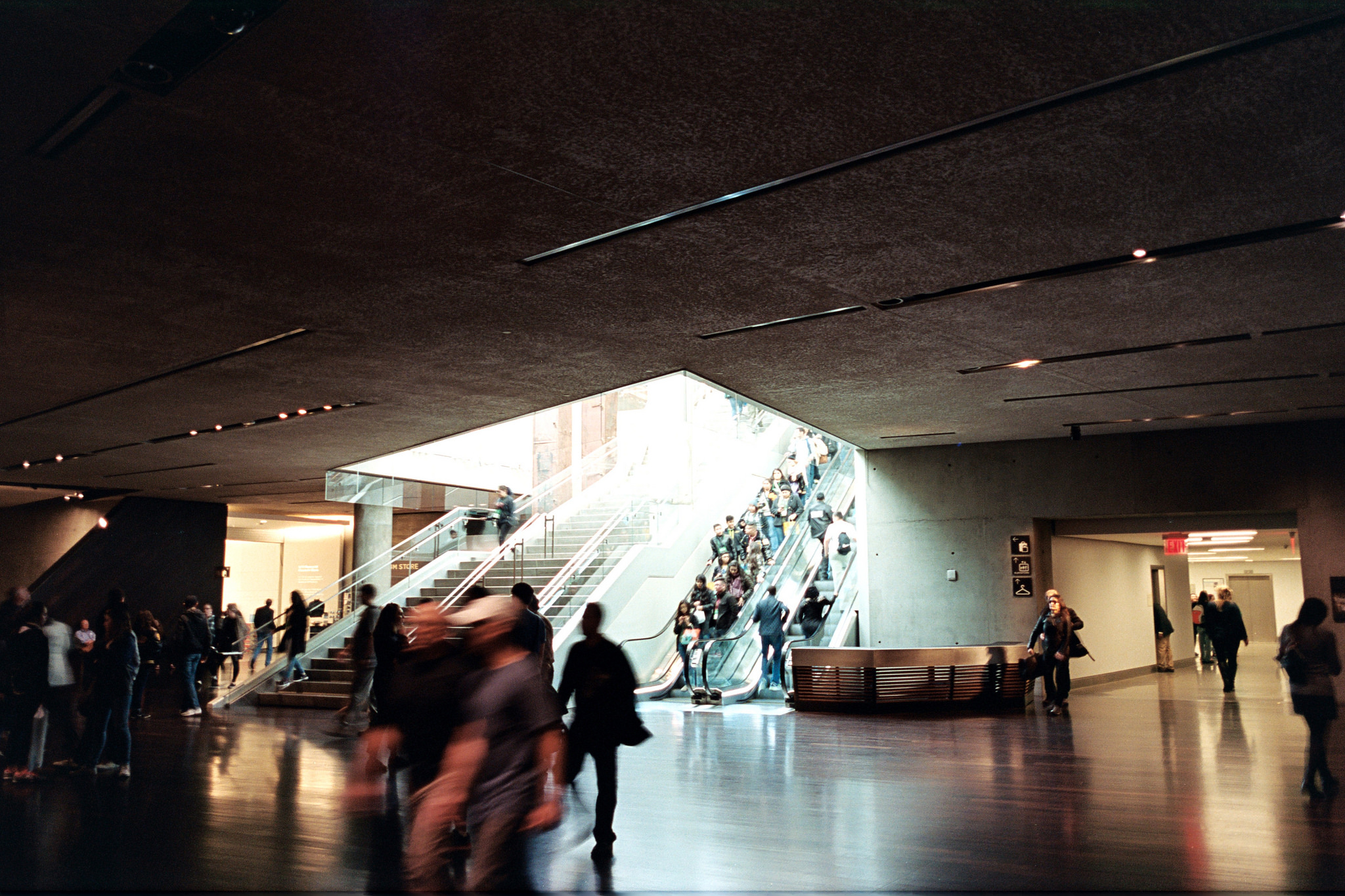 25843988906_5c4fc20ba3_k