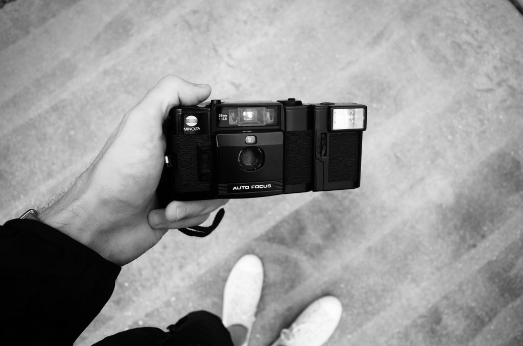 Camera Review: Minolta AF-C