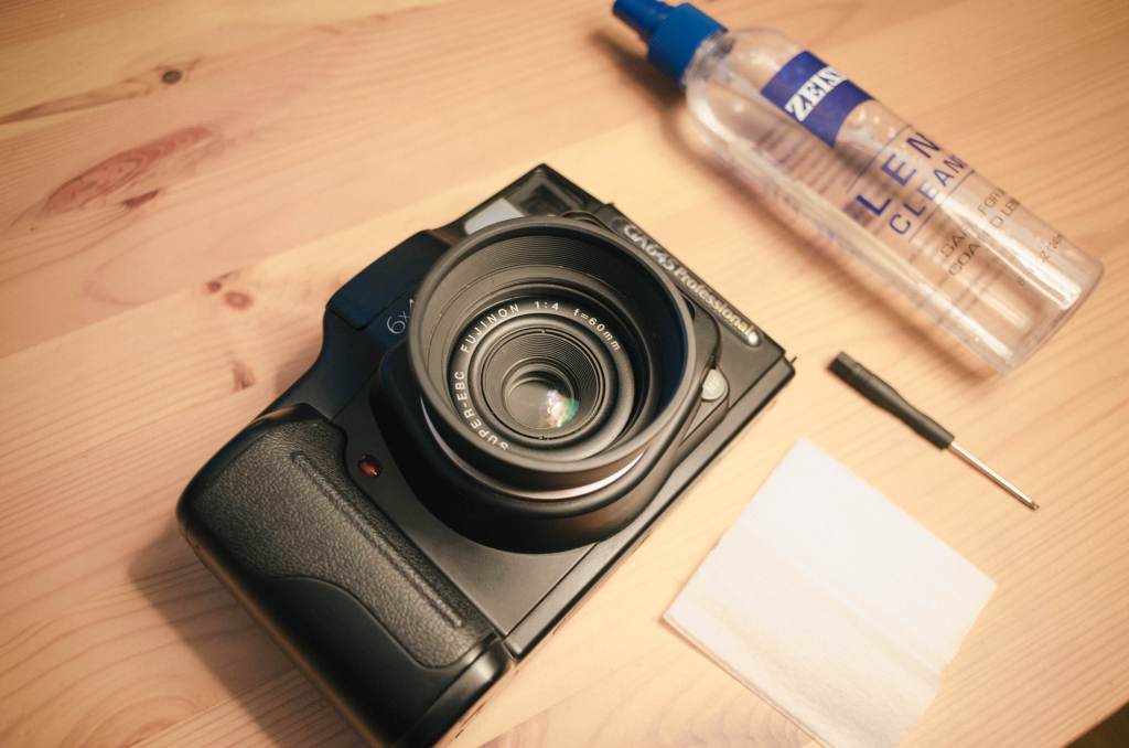 Troubleshooting a Fuji GA645 Command Dial